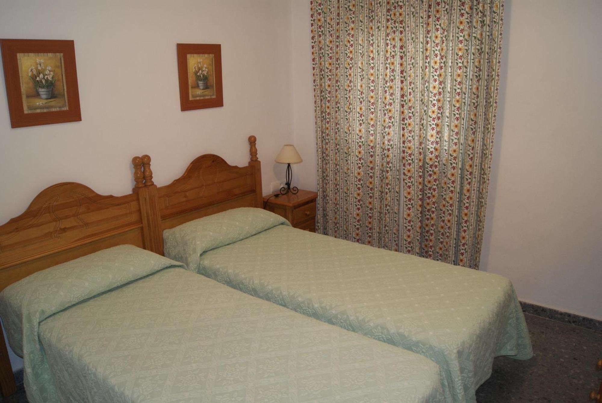 Apartamentos La Dorada La Cala De Mijas Luaran gambar
